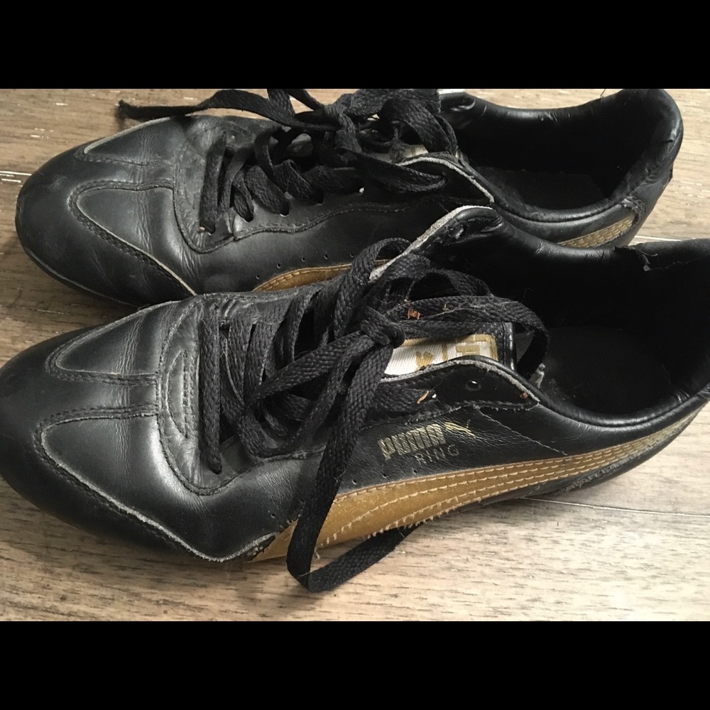 Puma sneakers kicks trainers black and gold used